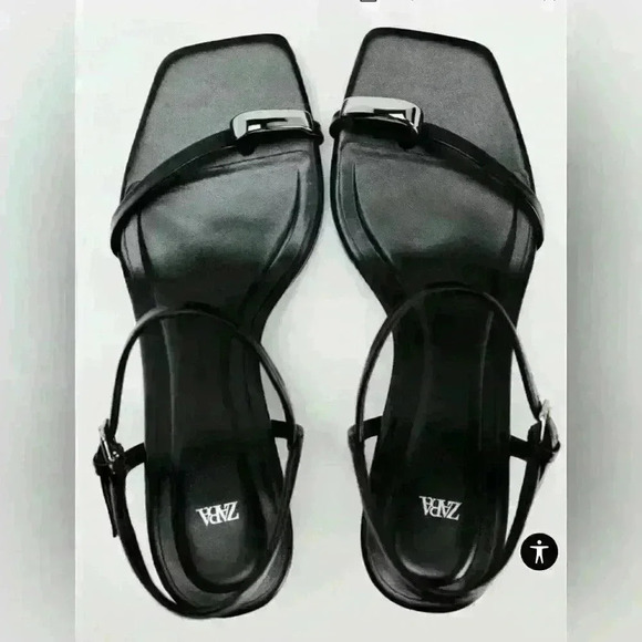 Zara embellished sandals - Picture 5 of 11